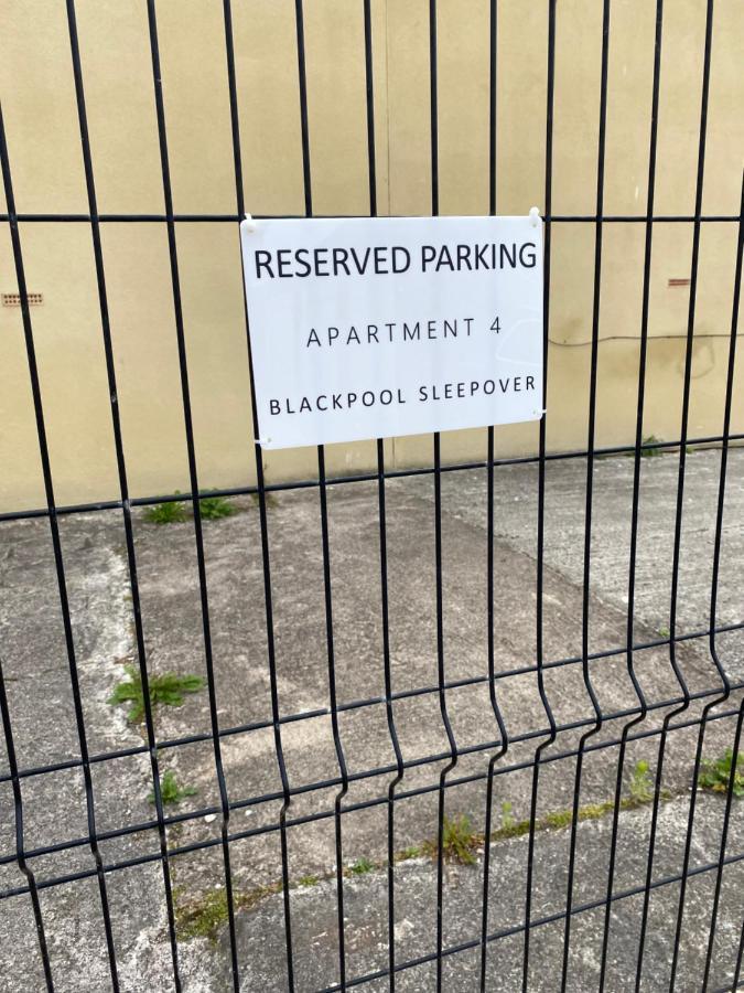 Blackpool Sleepover Apartment 4 Free Parking Sleeps 6 Esterno foto